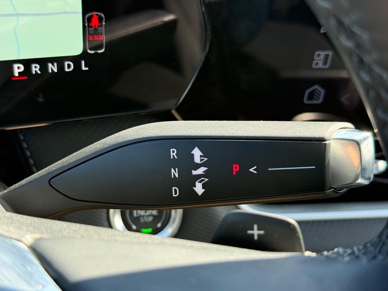 Chevrolet Equinox Vehicle Image 19