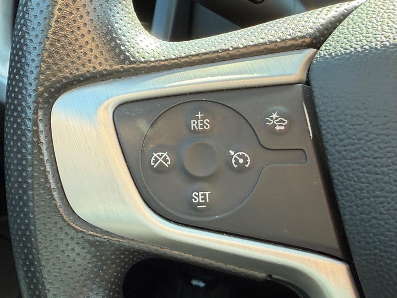 GMC Terrain Vehicle Image 16