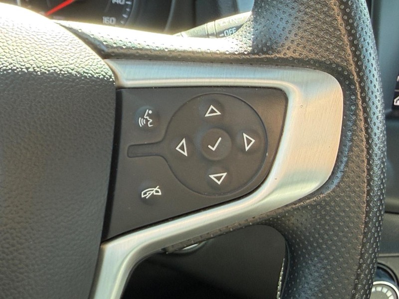 GMC Terrain Vehicle Image 17