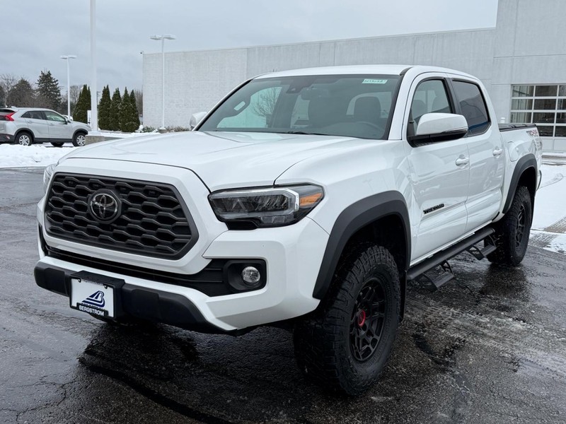 Toyota Tacoma 4WD Vehicle Image 08