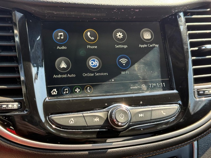 Chevrolet Trax Vehicle Image 15
