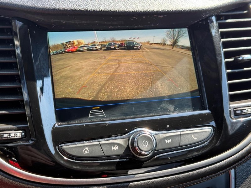 Chevrolet Trax Vehicle Image 16