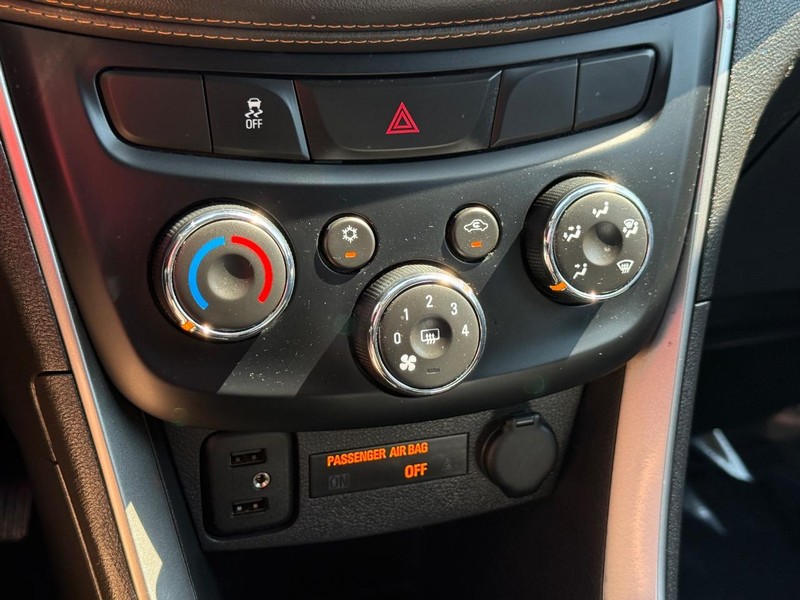 Chevrolet Trax Vehicle Image 17