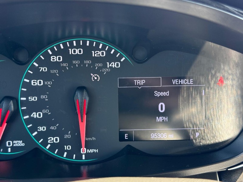 Chevrolet Trax Vehicle Image 19