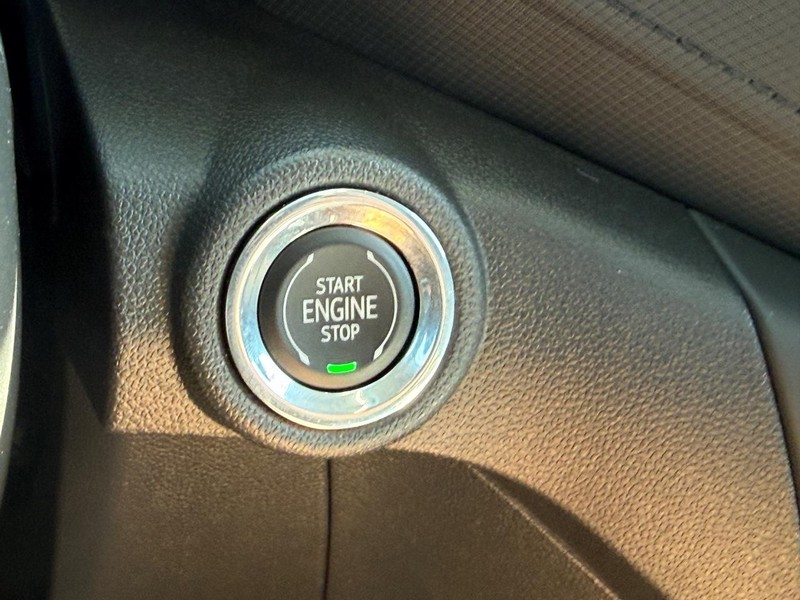 Chevrolet TrailBlazer Vehicle Image 15