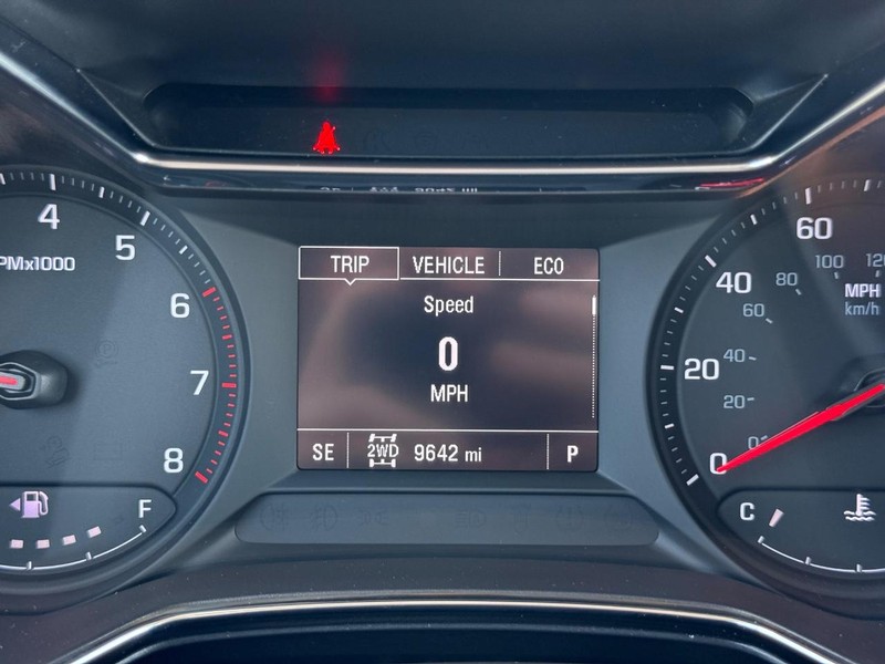 Chevrolet TrailBlazer Vehicle Image 21