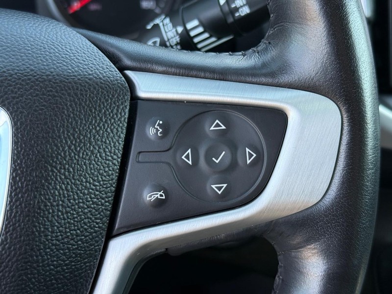 GMC Terrain Vehicle Image 18