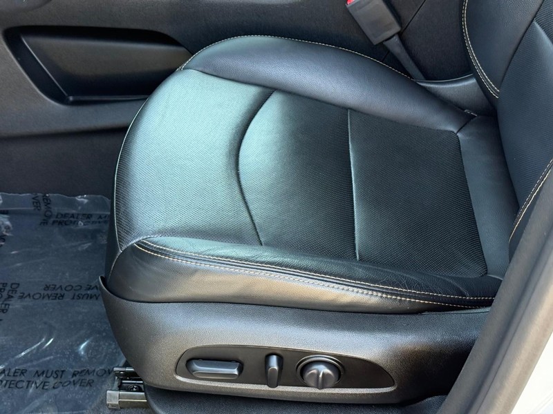GMC Terrain Vehicle Image 23