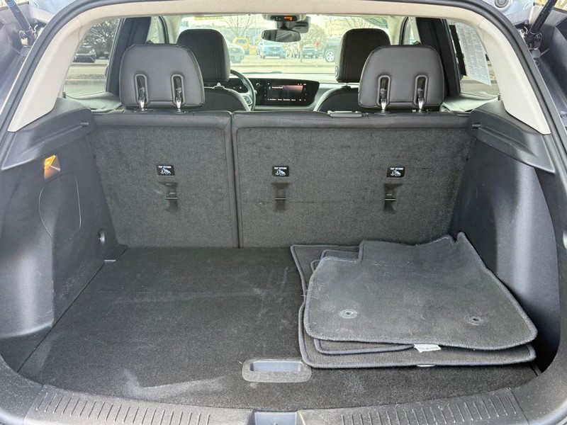 Buick Encore GX Vehicle Image 05