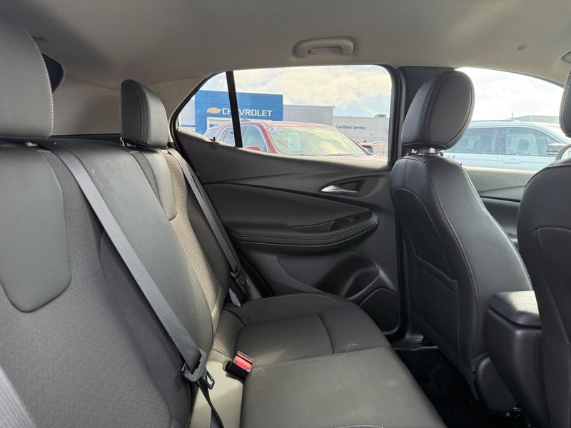 Buick Encore GX Vehicle Image 10