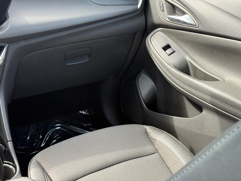 Buick Encore GX Vehicle Image 15