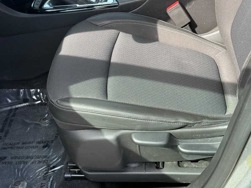 Buick Encore GX Vehicle Image 21