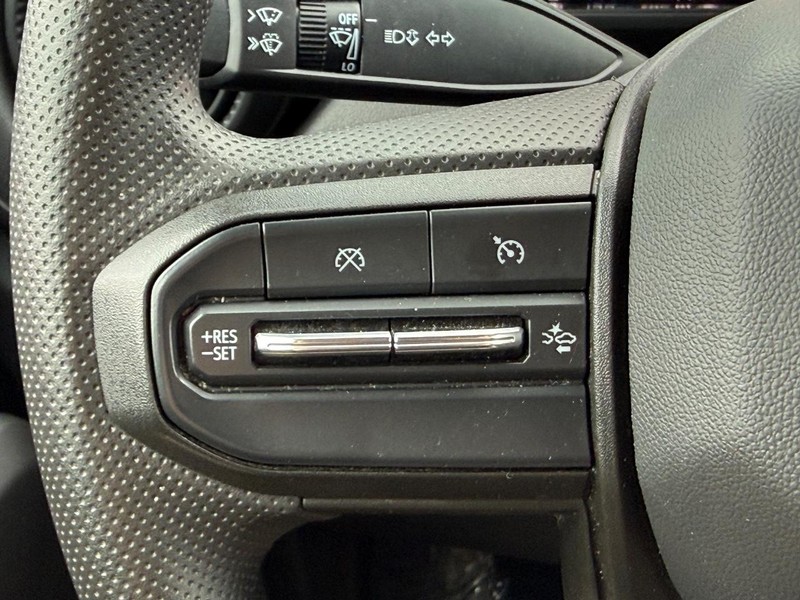 Chevrolet Colorado Vehicle Full-screen Gallery Image 17