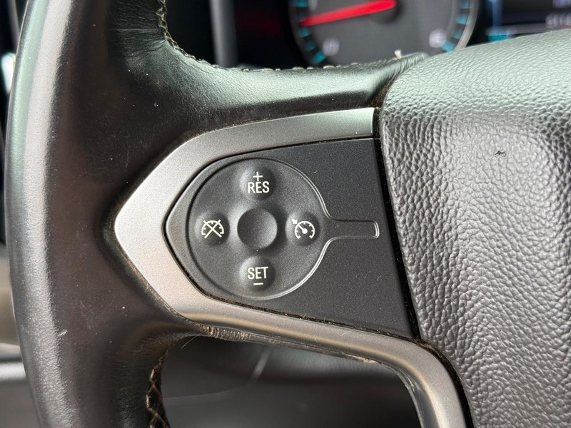Chevrolet Silverado 1500 Vehicle Image 15