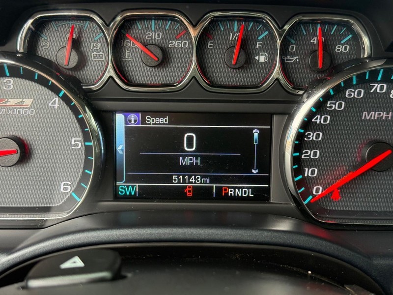 Chevrolet Silverado 1500 Vehicle Image 17