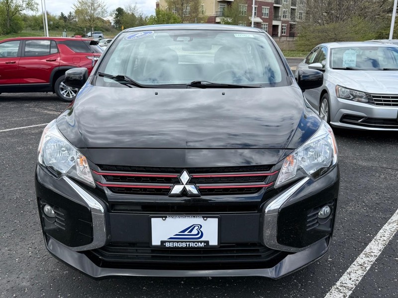Mitsubishi Mirage Vehicle Image 09