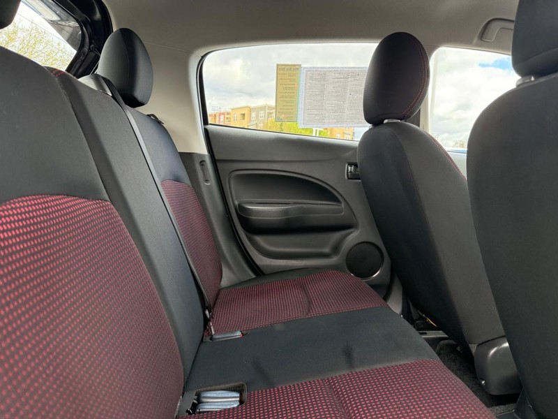 Mitsubishi Mirage Vehicle Image 10