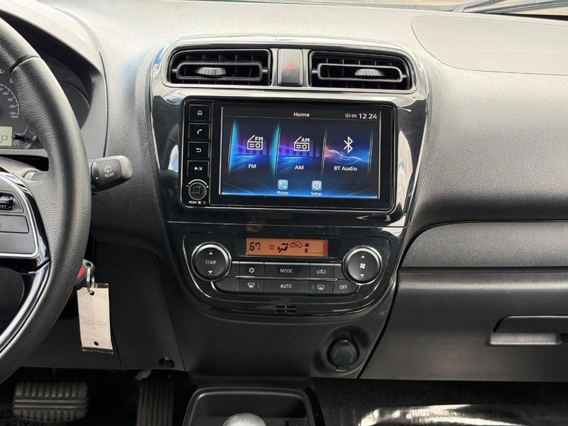 Mitsubishi Mirage Vehicle Image 13