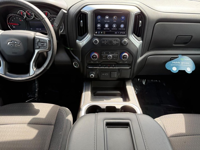 Chevrolet Silverado 1500 LTD Vehicle Image 11
