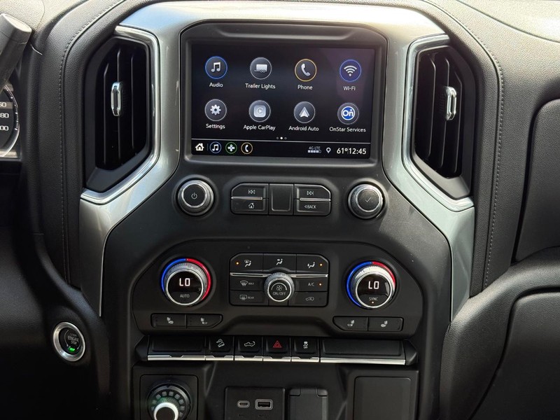 Chevrolet Silverado 1500 LTD Vehicle Image 12