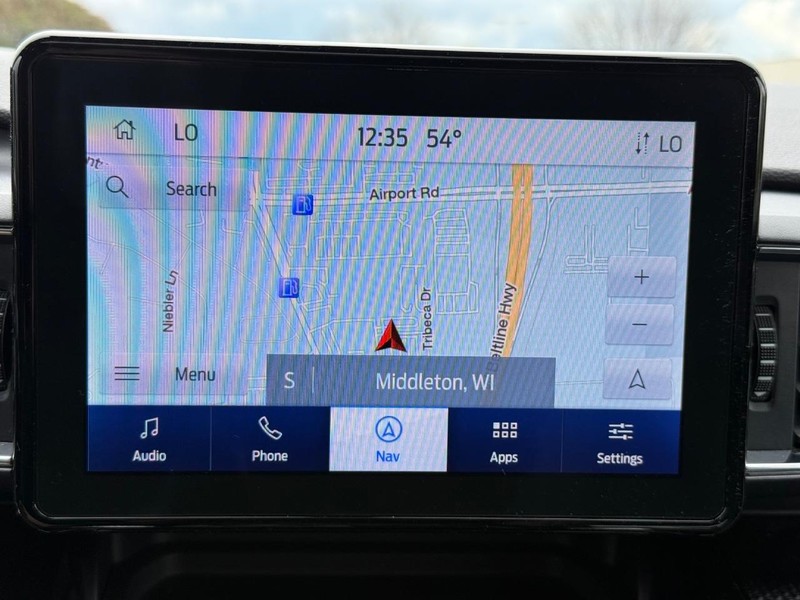 Ford Explorer Vehicle Image 22