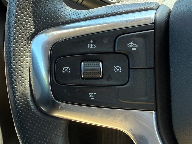 Chevrolet Blazer Vehicle Full-screen Gallery Image 14