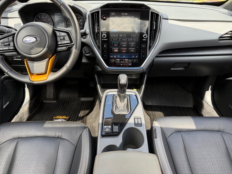 Subaru Crosstrek Vehicle Image 11