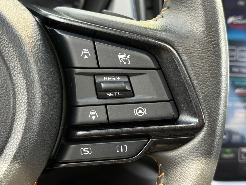 Subaru Crosstrek Vehicle Image 17