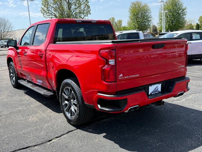 Chevrolet Silverado 1500 Vehicle Full-screen Gallery Image 06
