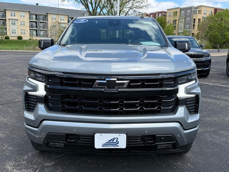 Chevrolet Silverado 1500 Vehicle Full-screen Gallery Image 09