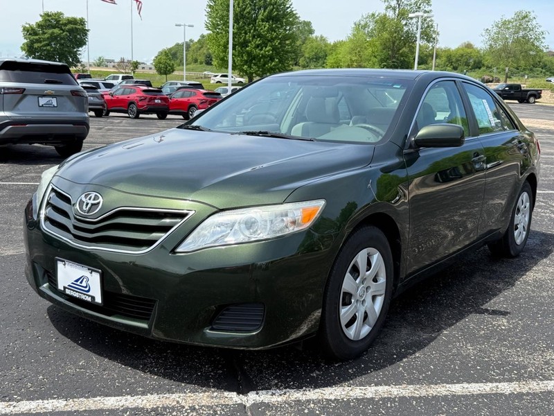 Toyota Camry Vehicle Image 08