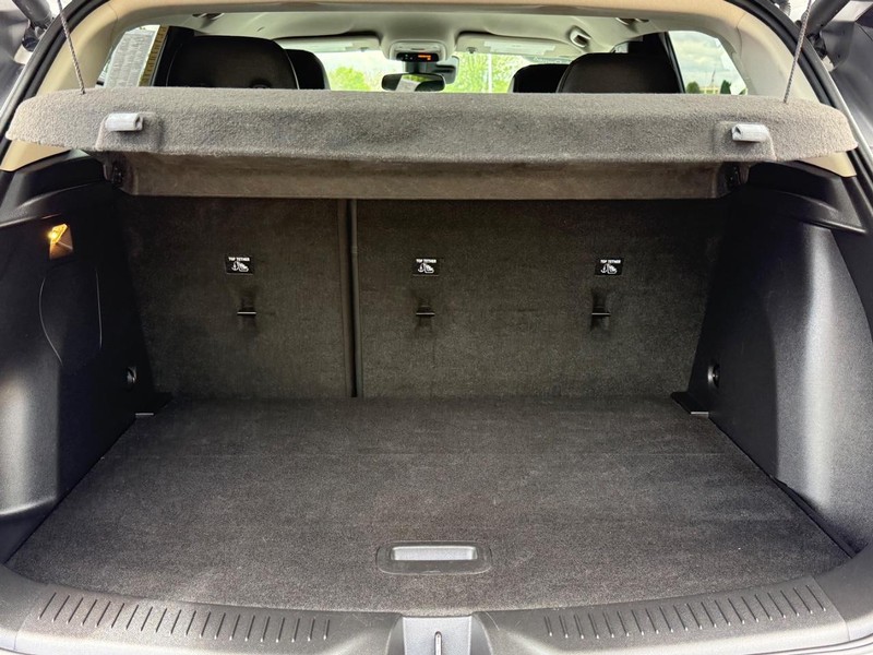 Buick Encore GX Vehicle Image 05