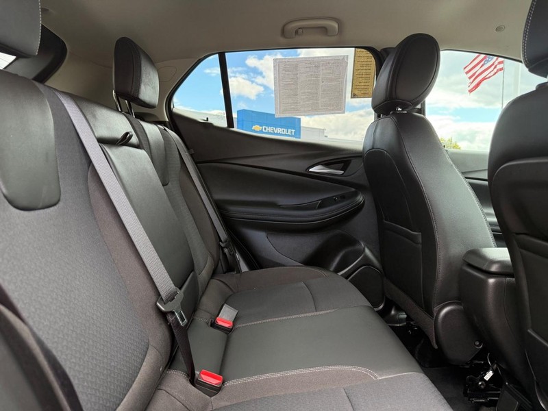 Buick Encore GX Vehicle Image 10