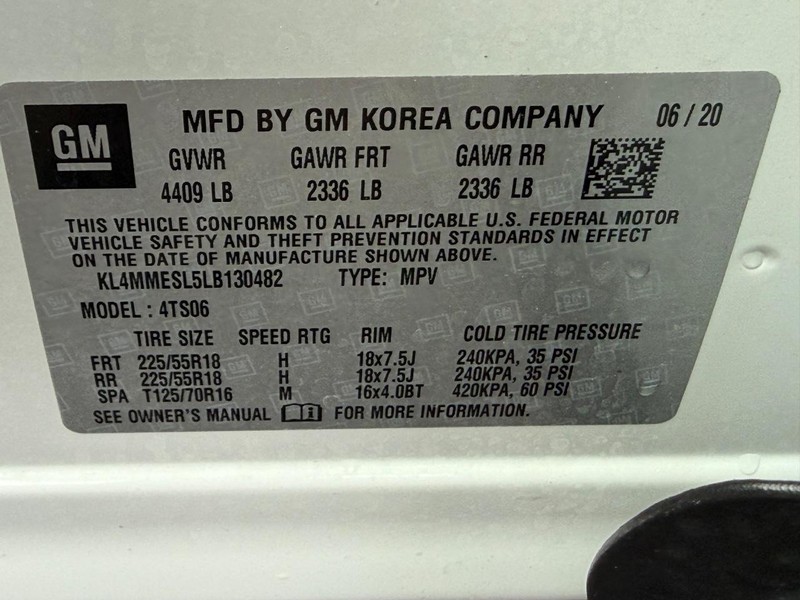Buick Encore GX Vehicle Image 24
