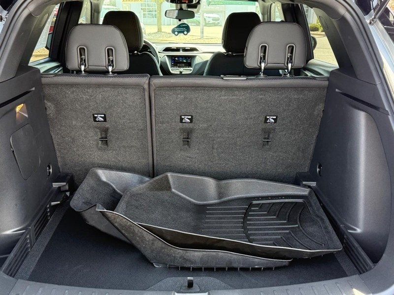 Chevrolet Trailblazer Vehicle Full-screen Gallery Image 05