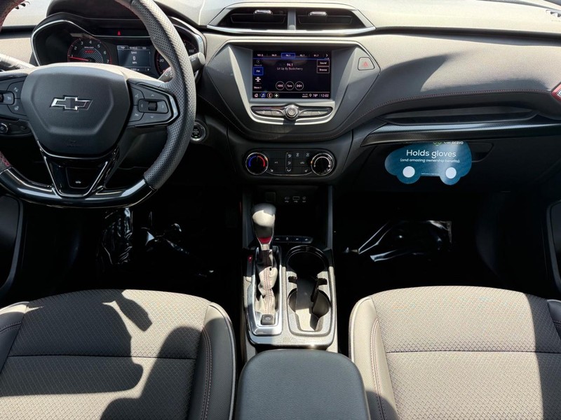 Chevrolet Trailblazer Vehicle Full-screen Gallery Image 12