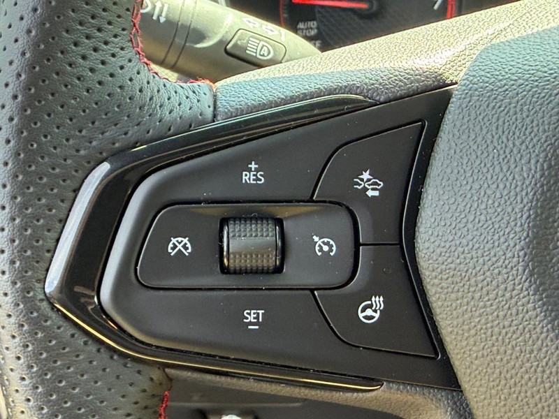 Chevrolet Trailblazer Vehicle Full-screen Gallery Image 18