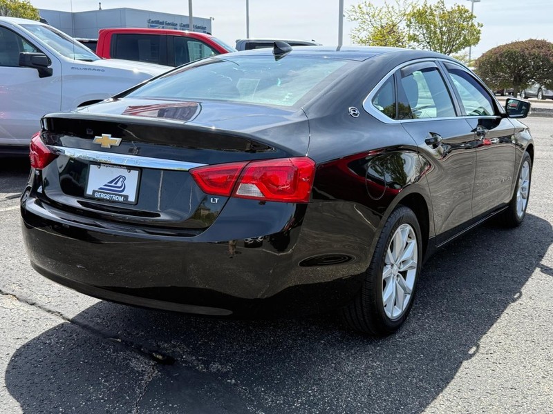 Chevrolet Impala Vehicle Full-screen Gallery Image 03