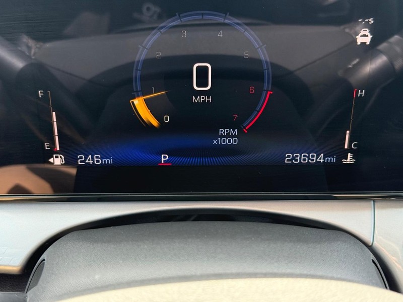 Chevrolet Trax Vehicle Image 18