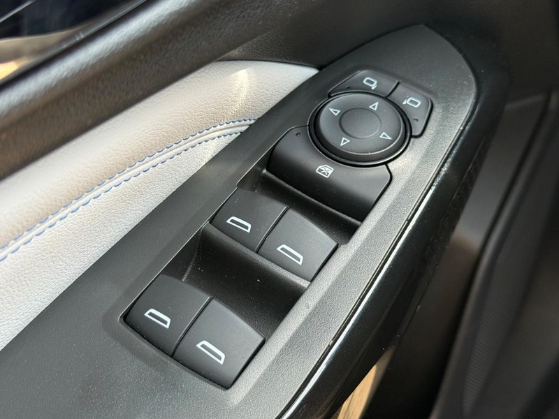 Chevrolet Trax Vehicle Image 21