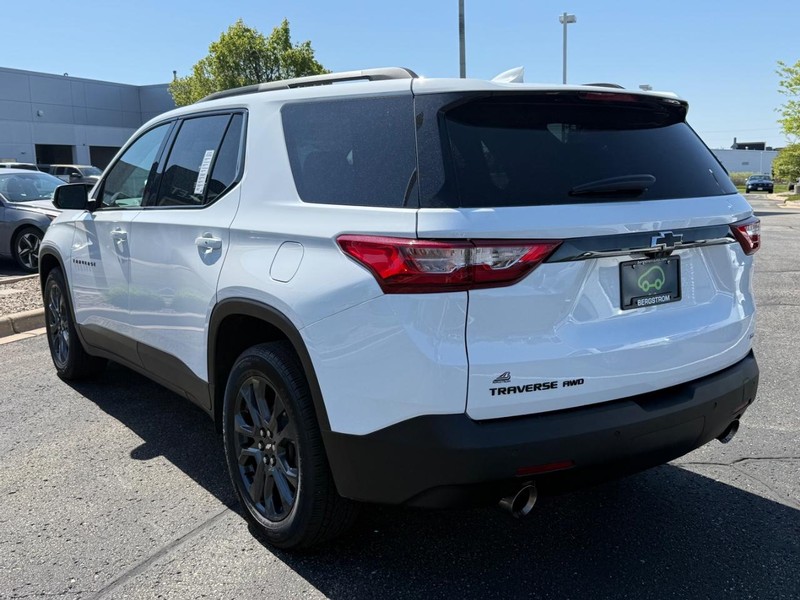 Chevrolet Traverse Vehicle Image 06