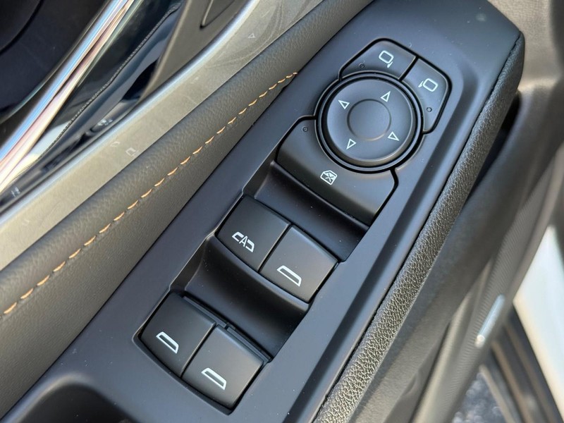 Chevrolet Traverse Vehicle Image 22