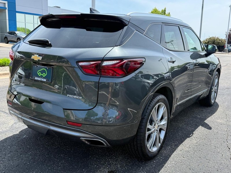 Chevrolet Blazer Vehicle Image 03