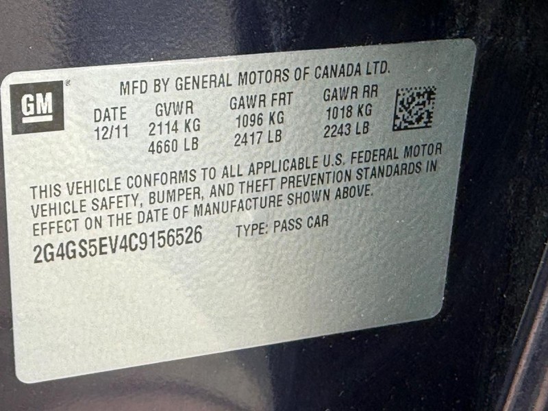 Buick Regal Vehicle Full-screen Gallery Image 24