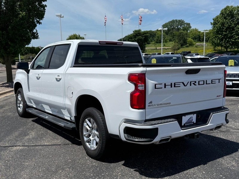 Chevrolet Silverado 1500 Vehicle Full-screen Gallery Image 06