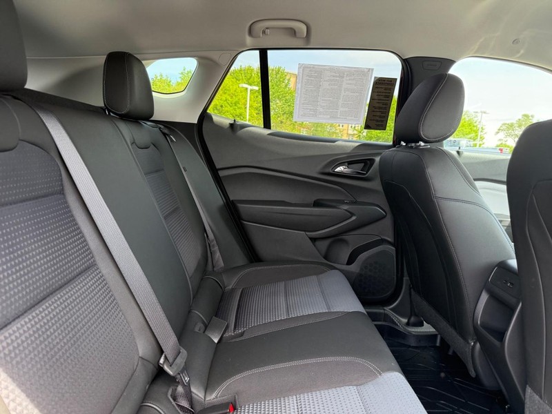 Chevrolet Trax Vehicle Image 10