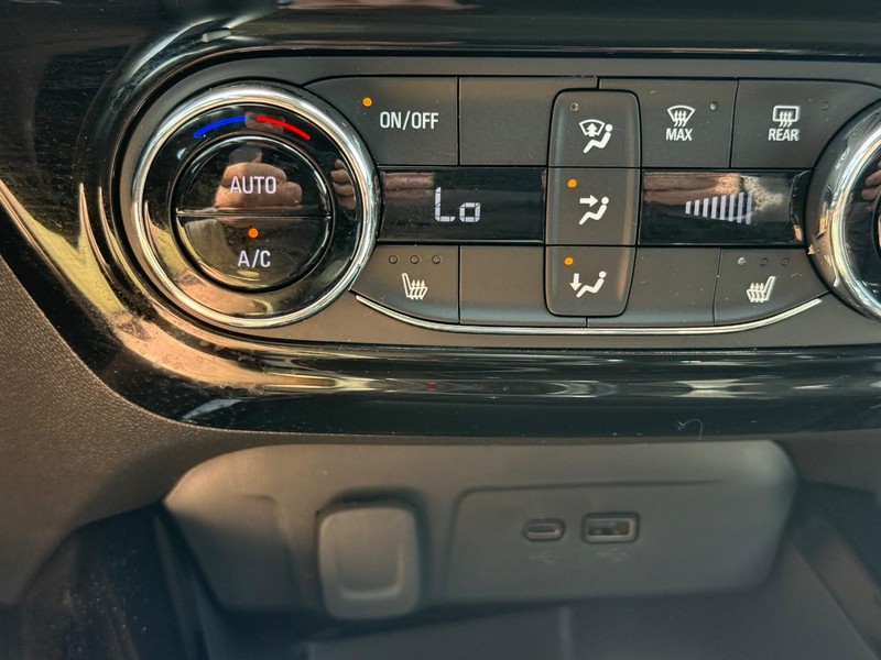 Chevrolet Trax Vehicle Image 20
