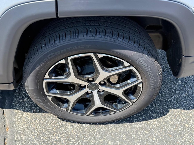 Jeep Compass Vehicle Image 07