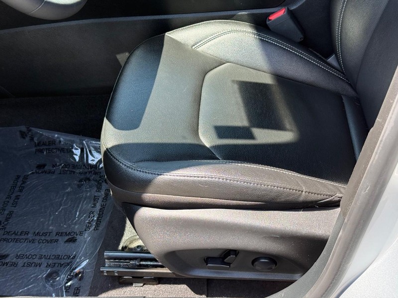 Jeep Compass Vehicle Image 22