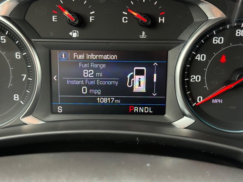 Chevrolet Equinox Vehicle Full-screen Gallery Image 18